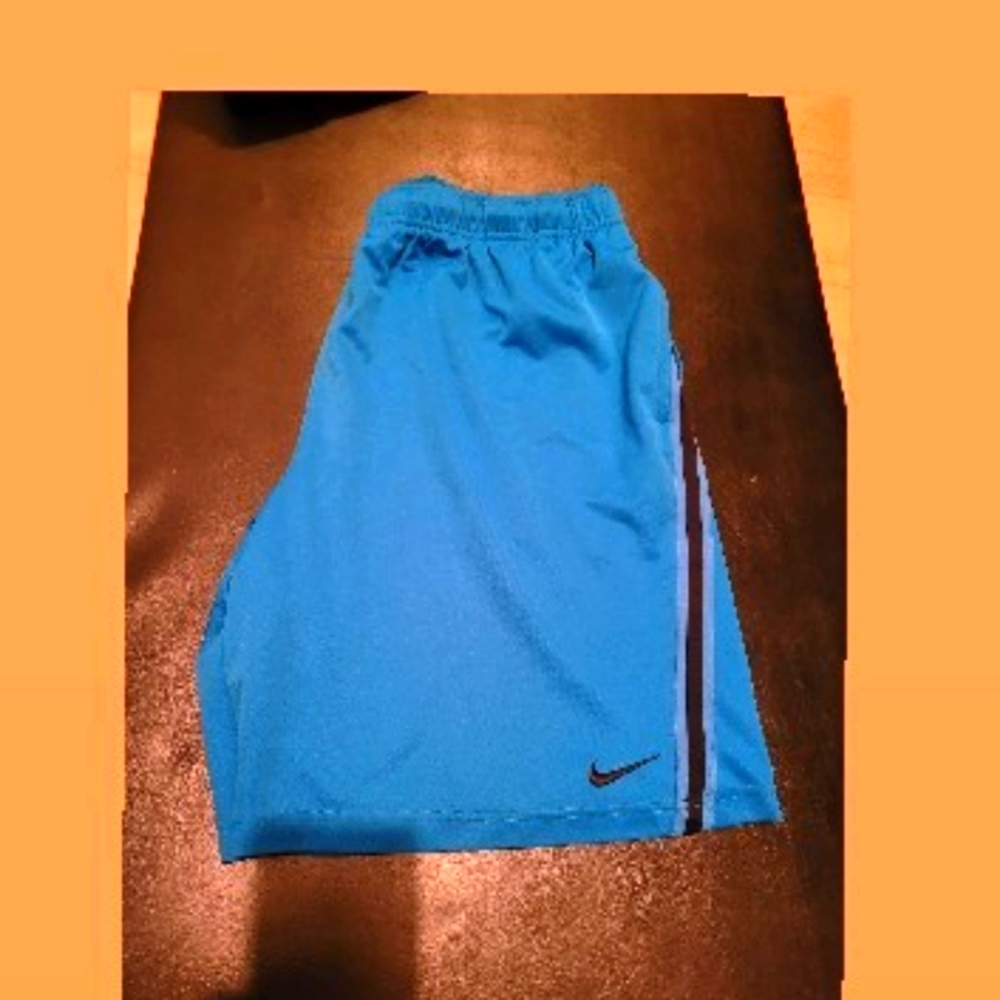 NIKE SHORT